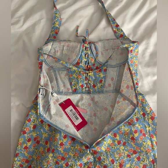 Beginning Boutique floral front corset dress - Picture 3 of 7